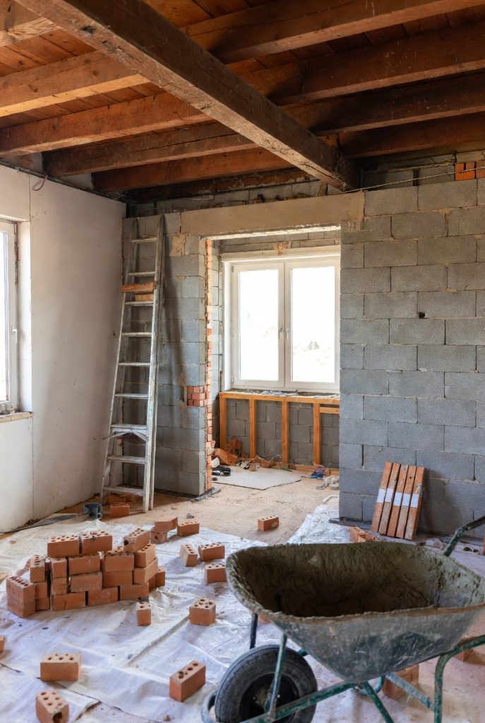 بازسازی حین سکونت